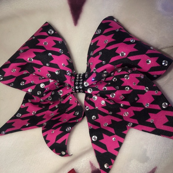 Cheer Bows Cheerleading Bows - Picture 8 of 8